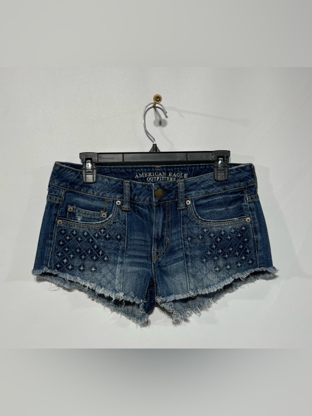 American Eagle Outfitters 100% Cotton Jean Shorts Size 6 Inseam 2”